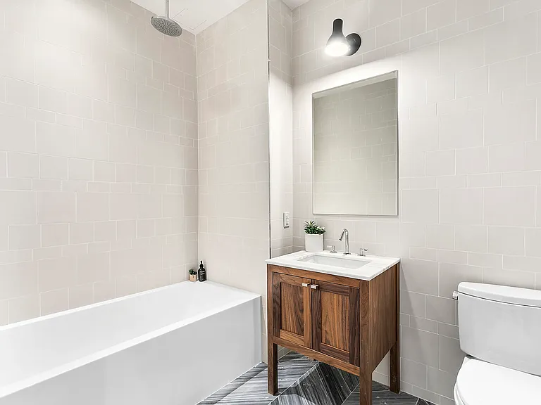 182 Concord St #2A — Photo 4