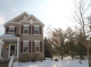 9771 Gable Dr, Eden Prairie, MN 55347