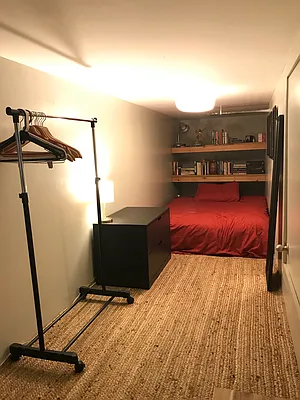 Rented by City Vista Inc | media 38