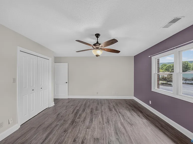 1208 Willowbrook Dr SE #C — Photo 27