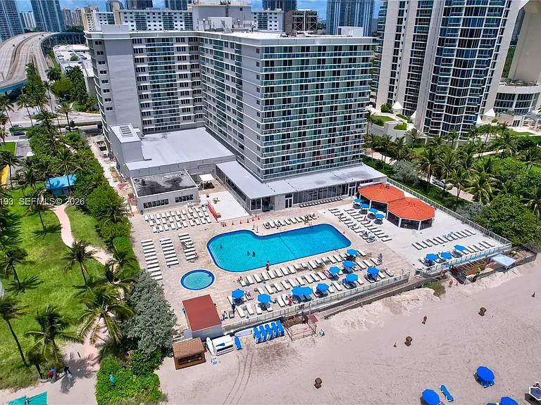 19201 Collins Ave #1123 — Photo 46