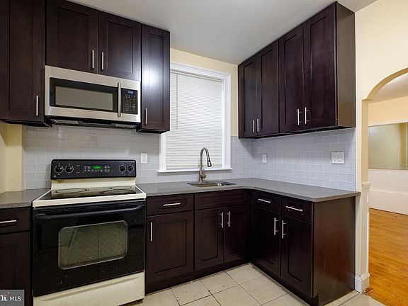 4th image of 6302 Greenway Ave