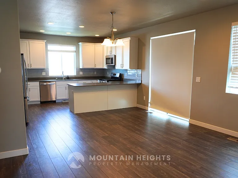 3977 W Penstemon Way — Photo 6