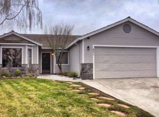 831 Brittany Cir, Hollister, CA