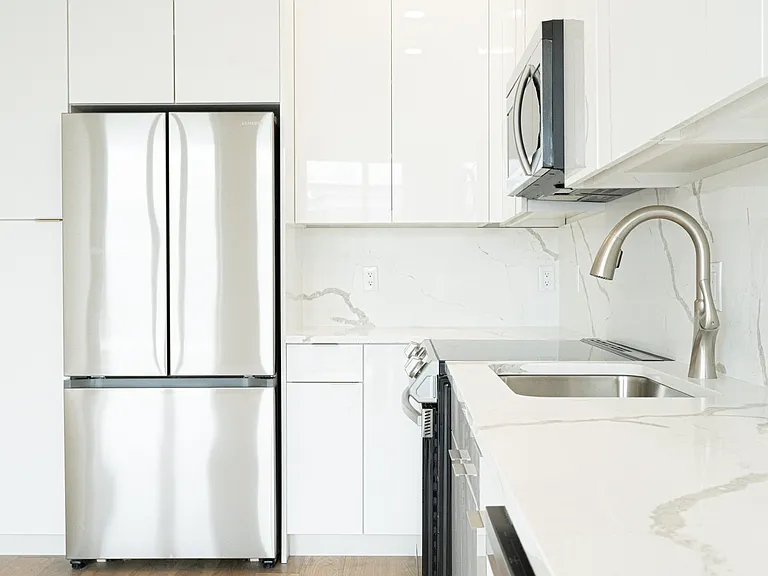 36-38 Hichborn St #503 — Photo 10