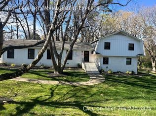 6326 Sardis Rd, Charlotte, NC 28270