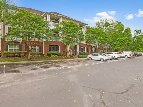 4845 Bevendean Dr Unit E10, Nashville, TN 37211