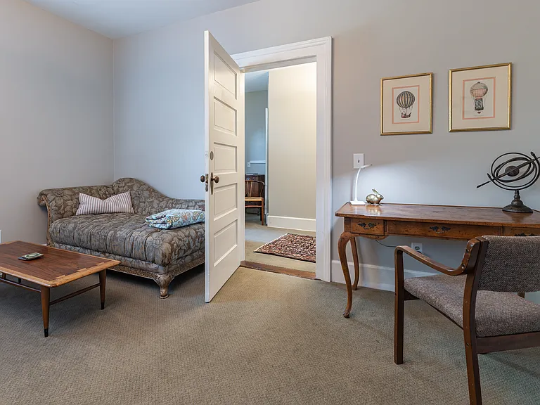 720 Market St — Photo 17