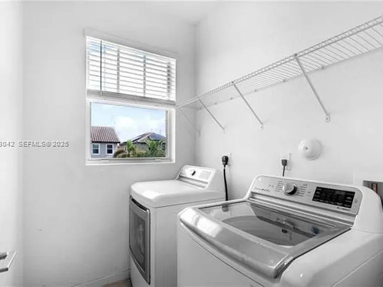 11732 SW 243rd St #11732 — Photo 14