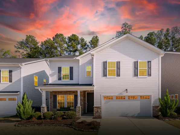 3229 Douglas Fir Rd, Raleigh, NC 27616