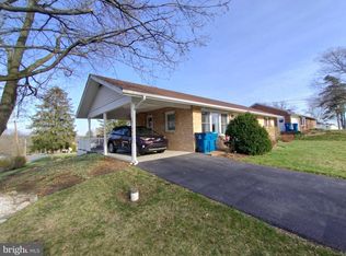 1 Clearview Ave, Carlisle, PA 17013