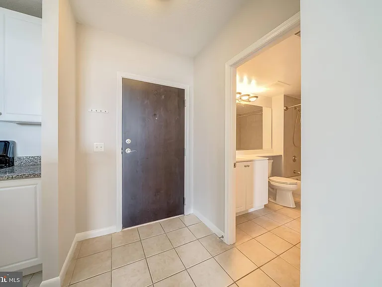 851 N Glebe Rd #1903 — Photo 17