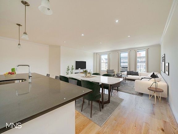 4th image of 1890 A C Powell Blvd APT 6E