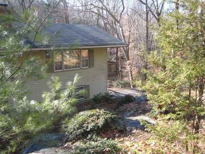 1055 Long Cove Rd, Gales Ferry, CT, 06335