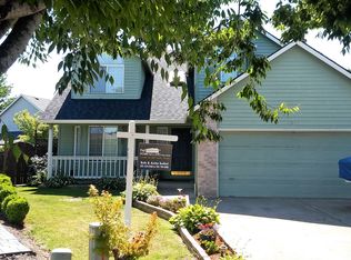 2042 SE Quail Pointe Ct, Hillsboro, OR 97123