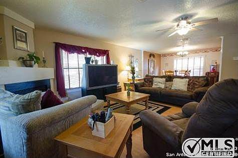 4th image of 7502 Rowland Park Dr