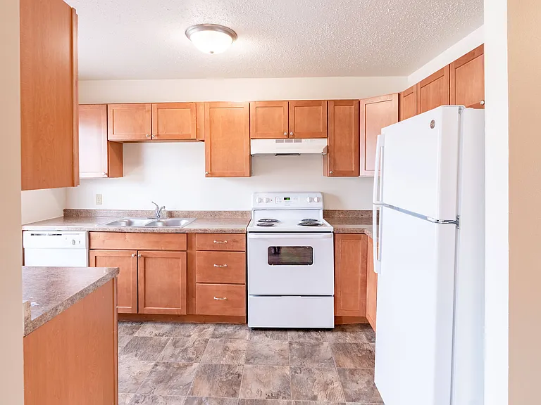 West Fargo, ND Sheyenne Terrace Townhomes | 4175A | Kitchen