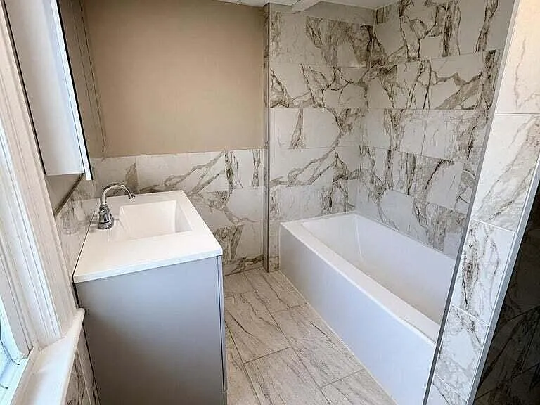 216 Vine St — Photo 13