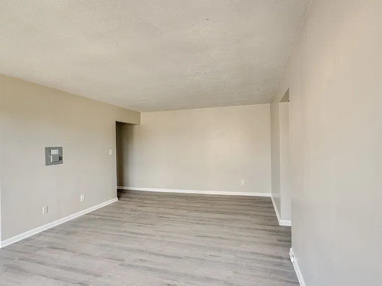 2885 Hampton Rd — Photo 5