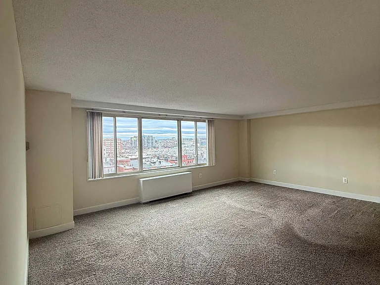 Horizon House — Photo 41