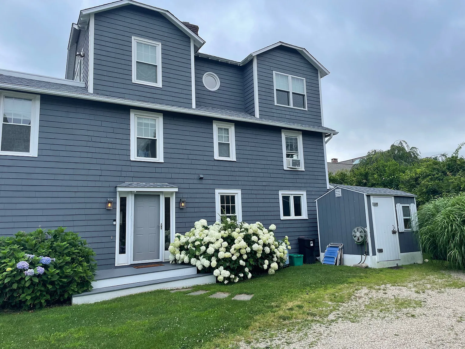 4 bed, 2622 sqft, $4,500 — Photo 2