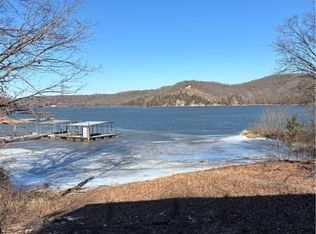 173 Bayshore Ln, Edwards, MO 65326