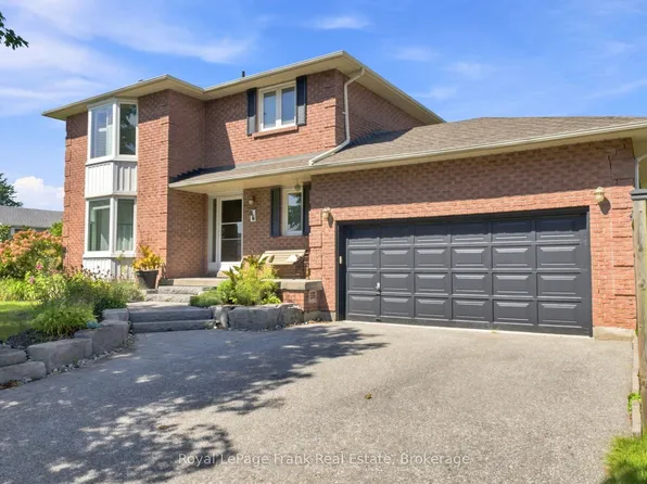 86 Cherry Blossom Cres, Clarington, ON L1E 1H1