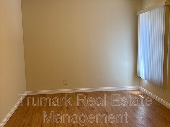5th image of 1204 E Lexington Dr APT 5