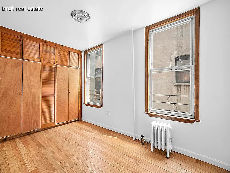 199 Buffalo Ave #3 — Photo 2