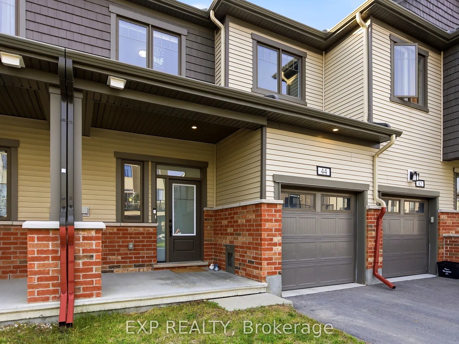 3 bed, $2,650 — Photo 2