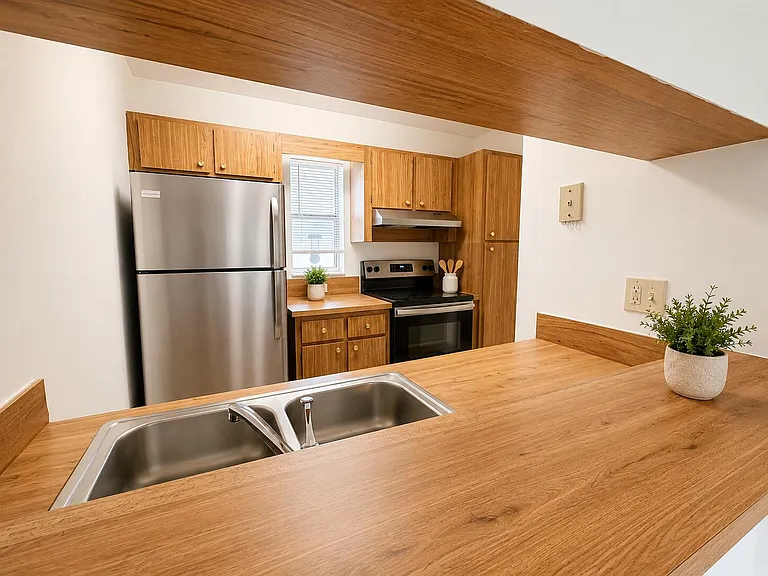 918 Twin Lakes Dr #8-M — Photo 7