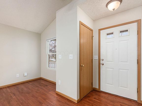2nd image of 8307 Tegmen St