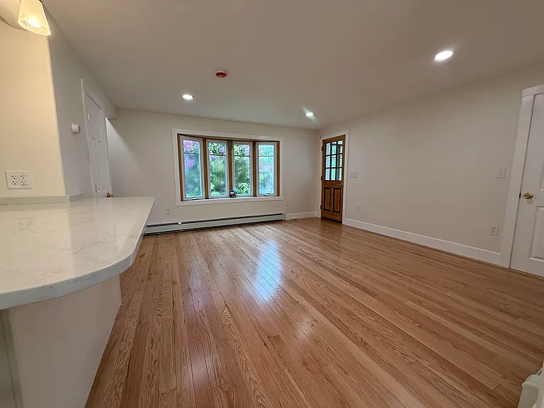 6 Griffin Ave #A — Photo 16