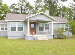 1082 Clayton Rd, Chipley, FL 32428