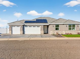 4806 Ferrington Ct, Redding, CA 96003