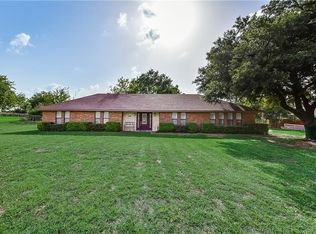 1919 Tar Rd, Cedar Hill, TX 75104