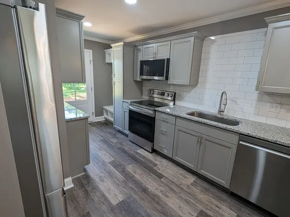 204 Belmont Mount Holly Rd #A, Belmont, NC 28012