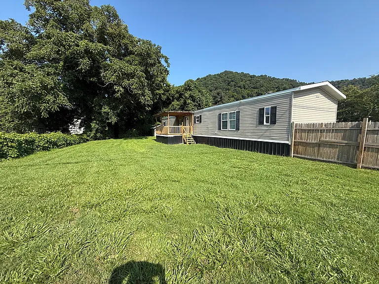 22 Zeigler Dr — Photo 34