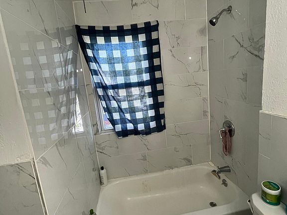 3rd image of 19 Dewey Ct #2