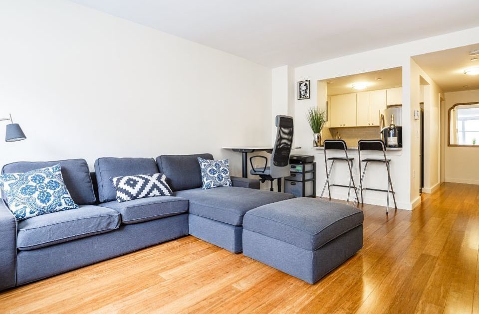 1st image of 350 E 51st St APT 3B