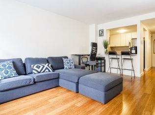350 E 51st St APT 3B, New York, NY 10022