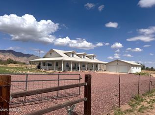 743 W March St, Pearce, AZ 85625