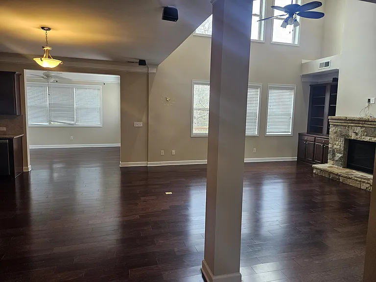 Living hall and Sunroom - view from Mudroom