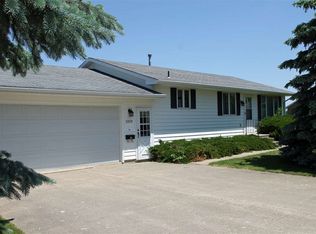 1210 Grant St, Denver, IA 50622