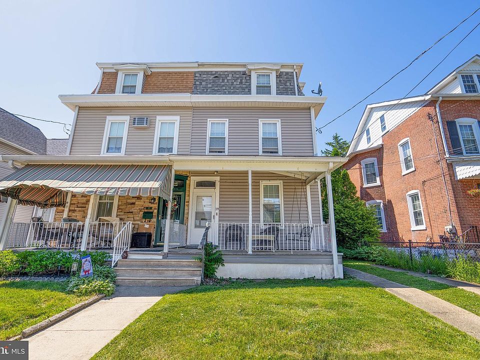 1st image of 39 Blake Ave