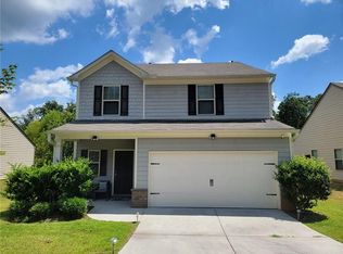 6648 Saint Jude Dr, Fairburn, GA 30213