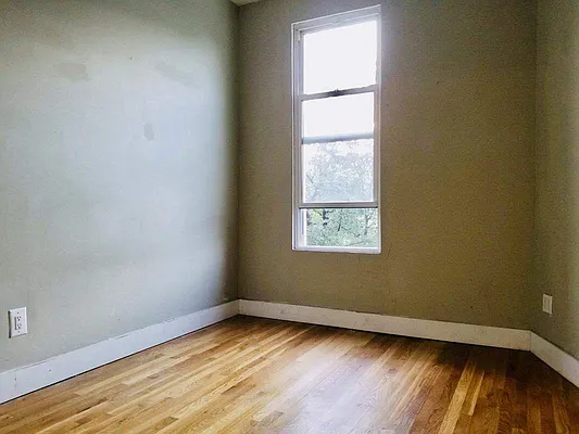 Rented by Yup Realty LLC | media 30