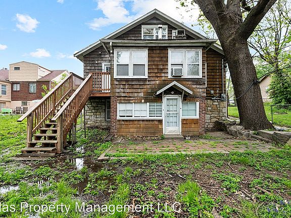 5th image of 4136 Adams St