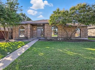 3416 Aster Ln, Rowlett, TX