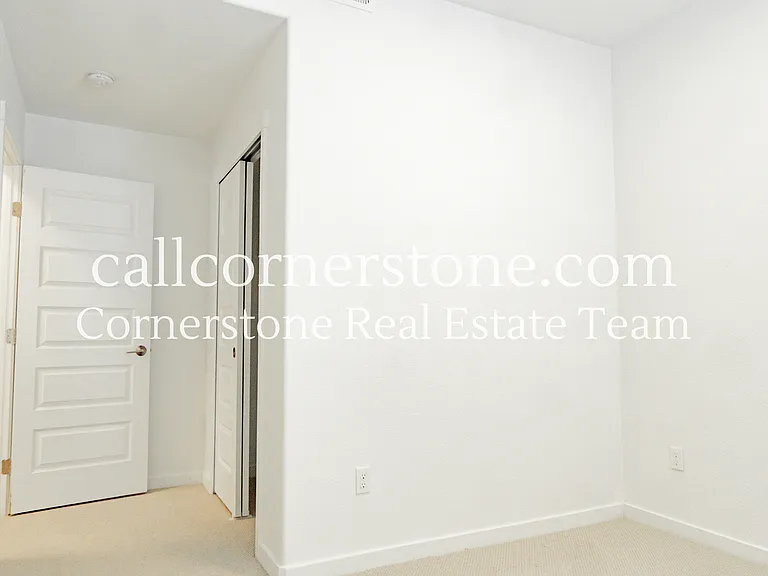 10120 Kentwood Dr — Photo 17